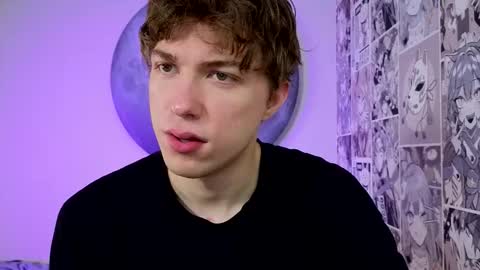 Snapshot of markshot_ chatting on 10.19.25 markshot_ online show from 10.19.25