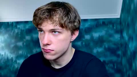 Snapshot of markshot_ chatting on 10.26.25 markshot_ online show from 10.26.25