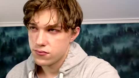 Snapshot of markshot_ chatting on 11.28.25 markshot_ online show from 11.28.25