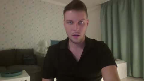 Snapshot of markster9696 chatting on 10.17.25 markster9696 online show from 10.17.25