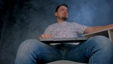 Snapshot of markwaynescr chatting on 04.01.26 MARK online show from 04.01.26