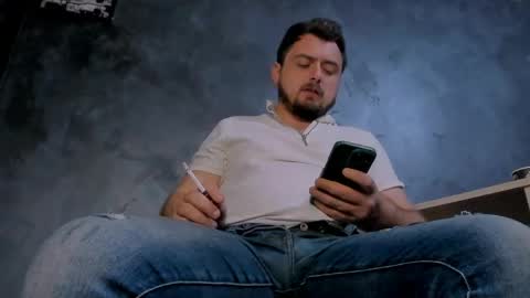 Snapshot of markwaynescr chatting on 04.13.26 MARK online show from 04.13.26