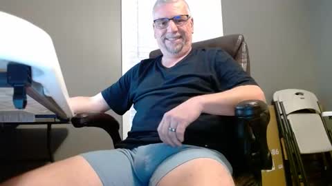 Snapshot of marky0029 chatting on 04.28.26 marky0029 online show from 04.28.26