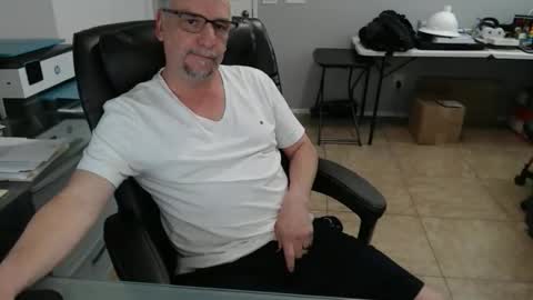 Snapshot of marky0029 chatting on 05.17.26 marky0029 online show from 05.17.26