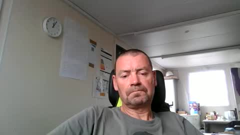 Snapshot of markyhowudoin chatting on 09.28.25 markyhowudoin online show from 09.28.25