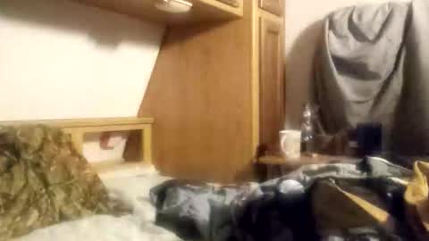 markymark101825061 online show from 12.16.25