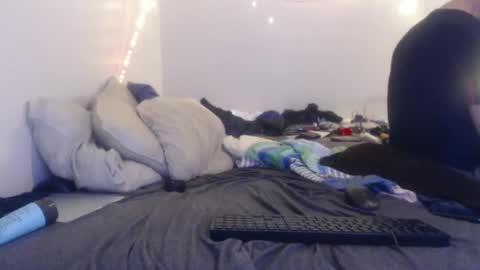 Snapshot of markymark515 chatting on 02.25.25 MarkyMark7169 online show from 02.25.25