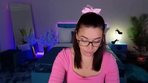 MarlaDewis online show from 12.21.25