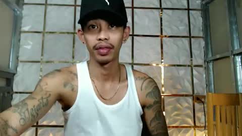 Snapshot of marlmoreno10 chatting on 02.17.26 marlmoreno10 online show from 02.17.26