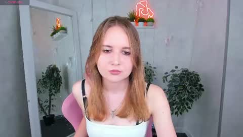 Snapshot of marlyn_owen chatting on 07.31.26 Emmaa online show from 07.31.26