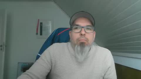 Snapshot of marriedcock1980 chatting on 03.27.26 marriedcock1980 online show from 03.27.26