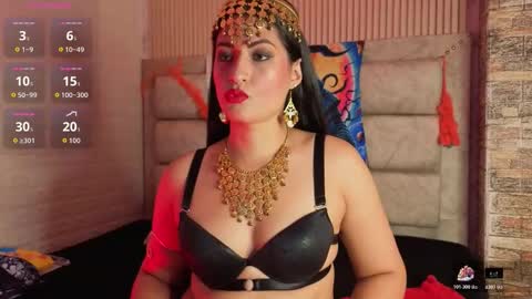 Snapshot of marscarlett chatting on 10.31.25 marscarlett online show from 10.31.25