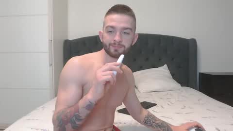 Snapshot of marselle_looker chatting on 03.06.25 Marselle online show from 03.06.25