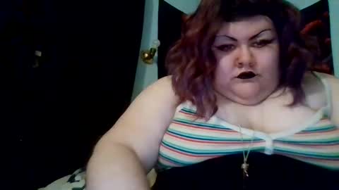 Snapshot of marshallmarx517 chatting on 10.21.25 marshallmarx517 online show from 10.21.25