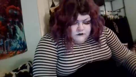 Snapshot of marshallmarx517 chatting on 10.22.25 marshallmarx517 online show from 10.22.25