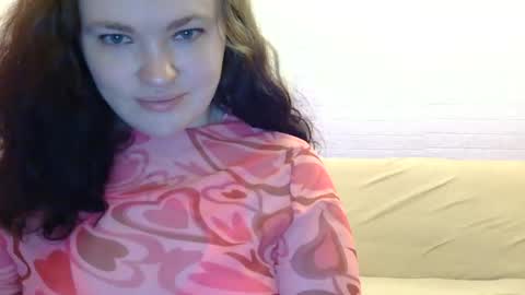 Snapshot of marshmellowsofia chatting on 06.19.26 marshmellowsofia online show from 06.19.26