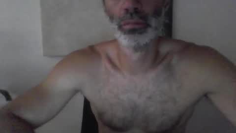 Snapshot of marsupilami_82_ chatting on 06.01.26 marsupilami_82_ online show from 06.01.26
