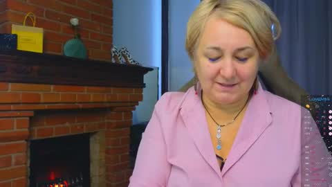 marta_wils online show from 09.30.25