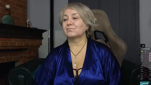 marta_wils online show from 10.03.25
