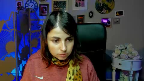 martaedams online show from 11.24.25