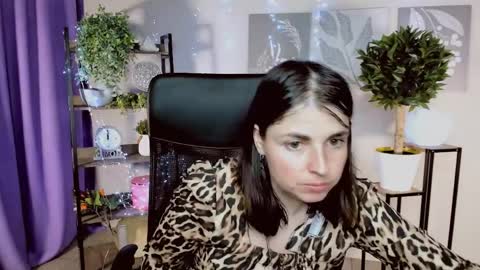 Snapshot of martaedams chatting on 04.01.26 martaedams online show from 04.01.26