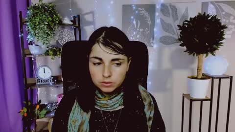 Snapshot of martaedams chatting on 04.23.26 martaedams online show from 04.23.26