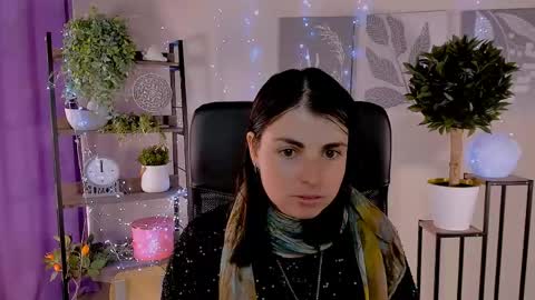 Snapshot of martaedams chatting on 04.29.26 martaedams online show from 04.29.26