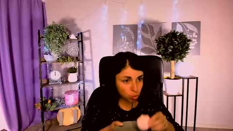 Snapshot of martaedams chatting on 06.01.26 martaedams online show from 06.01.26