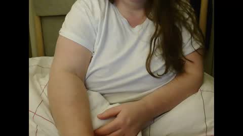 Snapshot of marthabriest chatting on 02.02.25 Martha online show from 02.02.25
