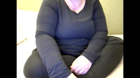 Snapshot of marthabriest chatting on 10.15.25 Martha online show from 10.15.25