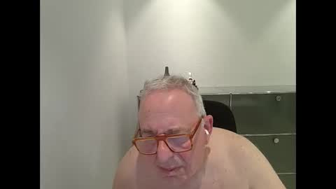 martin_1947 online show from 09.18.25