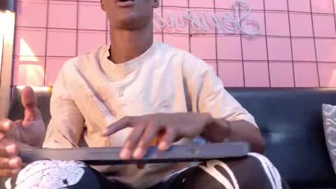 Snapshot of martin_killer chatting on 02.12.26 Martin online show from 02.12.26