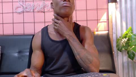 Snapshot of martin_killer chatting on 04.08.26 Martin online show from 04.08.26