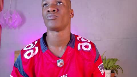 Snapshot of martin_killer chatting on 04.14.26 Martin online show from 04.14.26