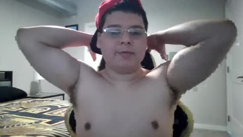 Snapshot of martin_militaryboy chatting on 05.20.26 martin_militaryboy online show from 05.20.26
