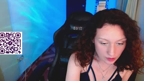 Snapshot of martina_adams chatting on 01.23.25 mari online show from 01.23.25