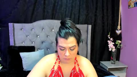   MARTINA   online show from 02.23.25