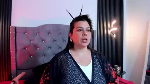   MARTINA   online show from 09.12.25