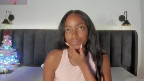 Laura online show from 12.21.25