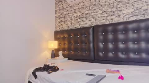 Martina online show from 09.12.25