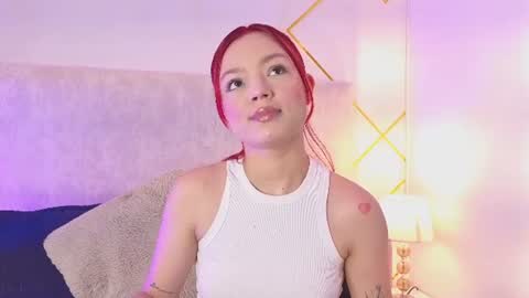 Snapshot of martinaa_garcia chatting on 06.14.26 Martina online show from 06.14.26