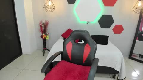 Martina online show from 01.20.25