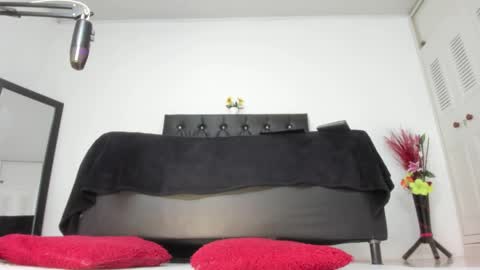 Martina online show from 05.15.26