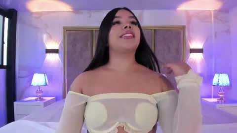 Snapshot of martinagarcia__ chatting on 07.03.26 Martina Garcia online show from 07.03.26