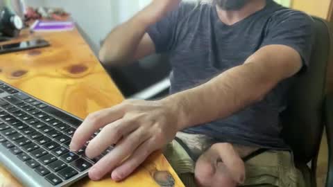 Snapshot of martincito22xl chatting on 11.28.25 Martincito online show from 11.28.25