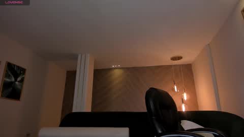 Martinna Bonnet online show from 02.11.25