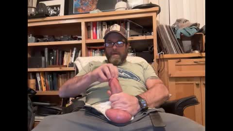 Snapshot of martinstolcris chatting on 12.17.24 martinstolcris online show from 12.17.24