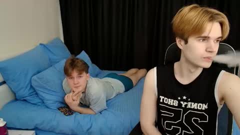 Snapshot of martintw_17 chatting on 02.27.26 martintw_17 online show from 02.27.26