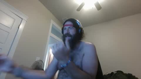 Snapshot of martlz chatting on 10.04.25 Martlz online show from 10.04.25