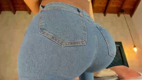 Martina online show from 10.18.25